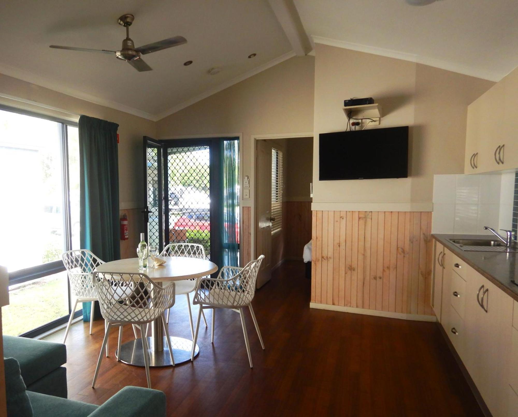 Big4 Mackay Blacks Beach Holiday Park Luaran gambar